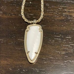 Kendra Scott Arrowhead Statement Necklace